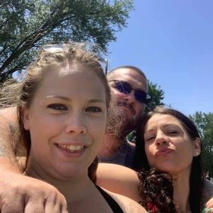 Meet your Posher, Joe n brittney